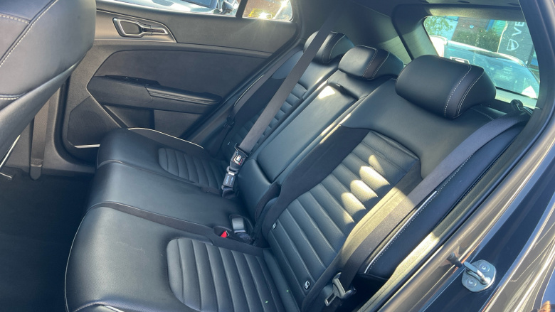 Kia Sportage 1.6T GDi 241 PHEV GT-Line S 5dr Auto AWD Estate